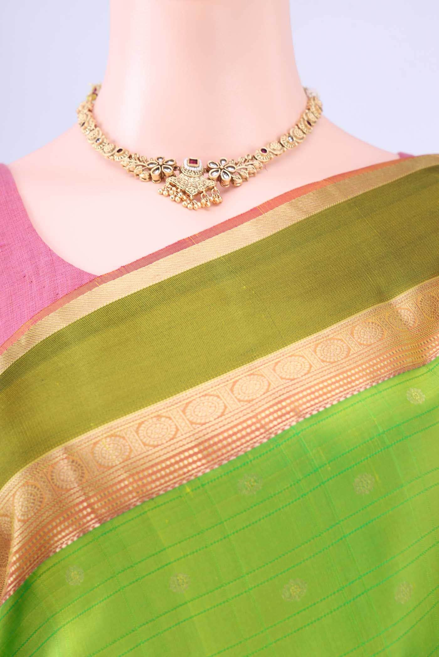 Parrot Green Nangavalli Silk [ Salem ] Saree