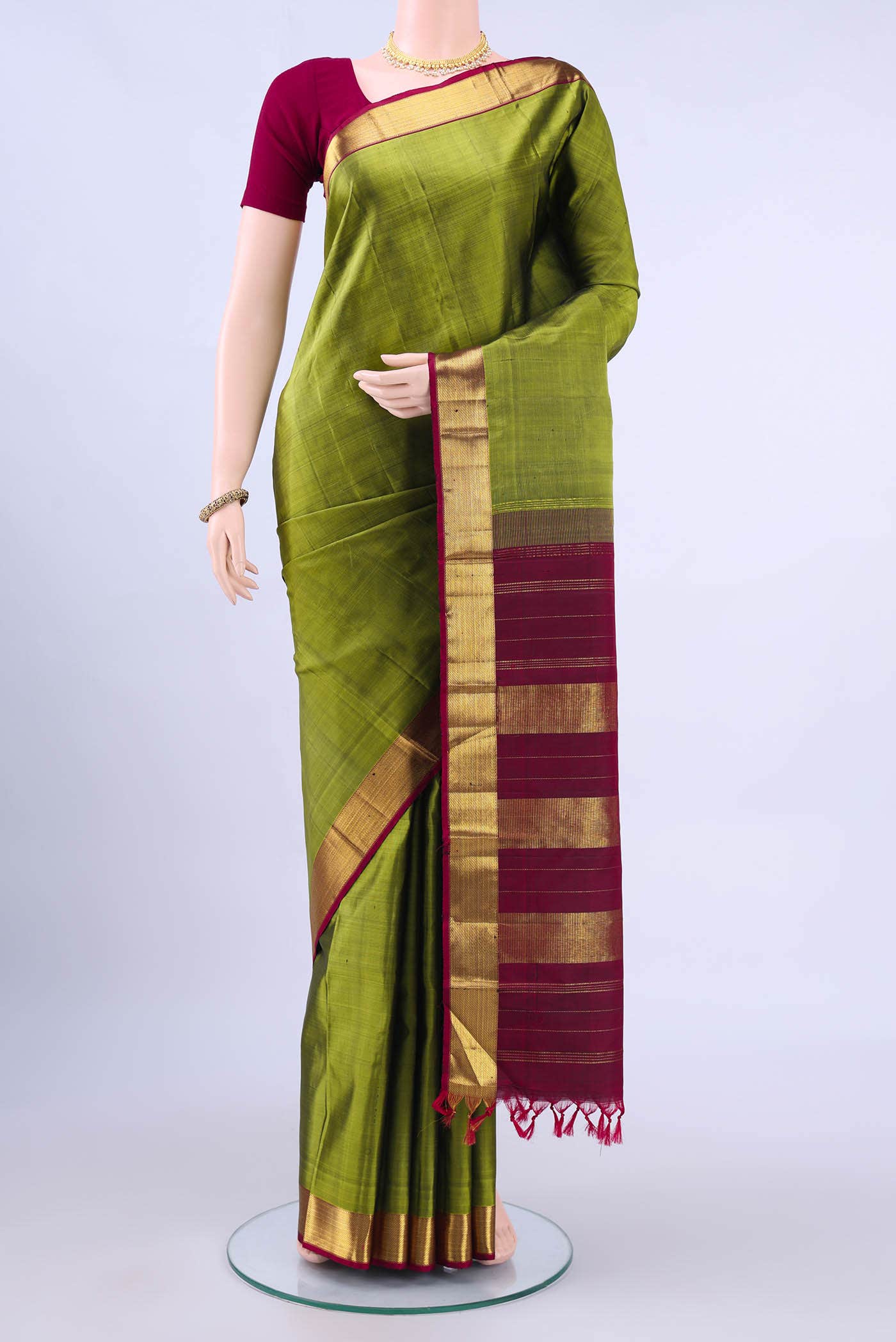 Mehandi Green Kanchipuram Silk Saree