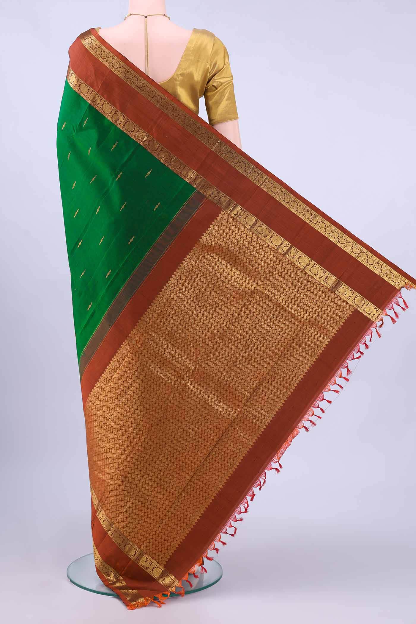 Bottle Green Kanchipuram Silk Saree