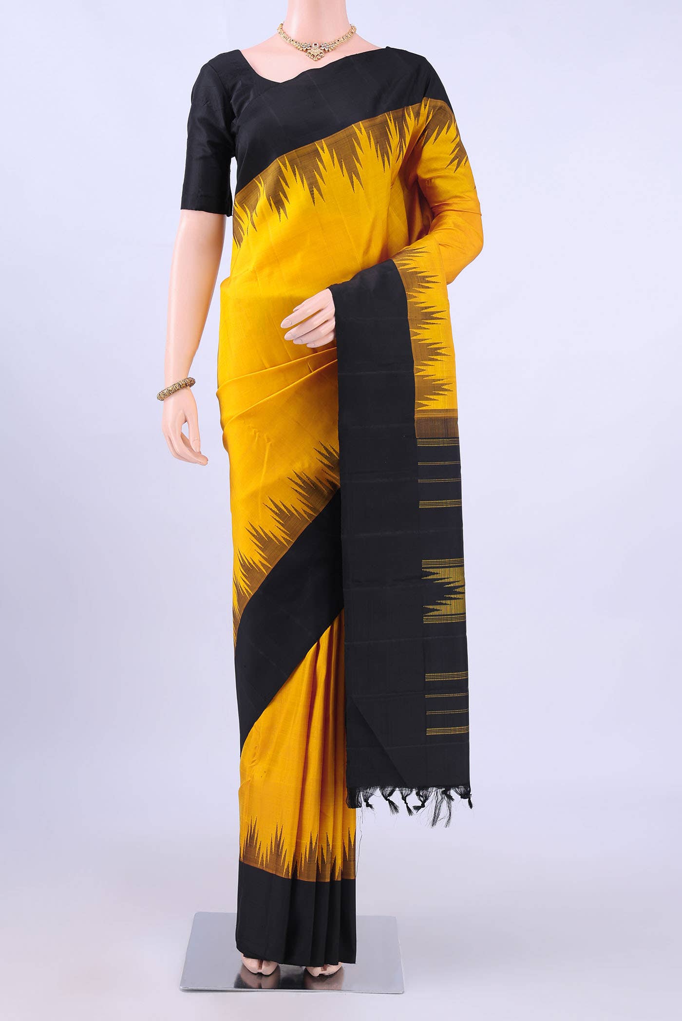 no Dual Tone Kanchipuram Silk Saree