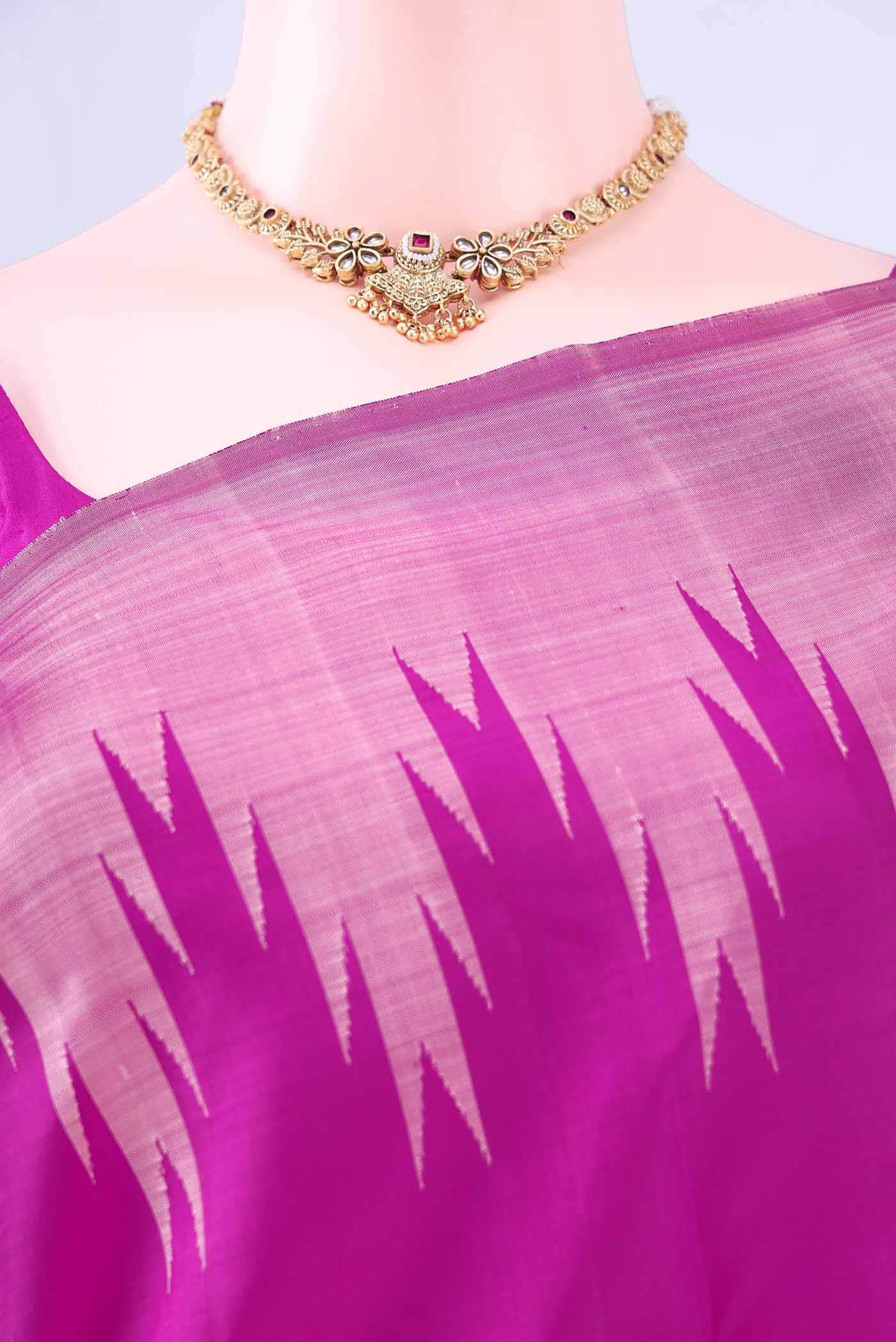 no Dual Tone Kanchipuram Silk Saree