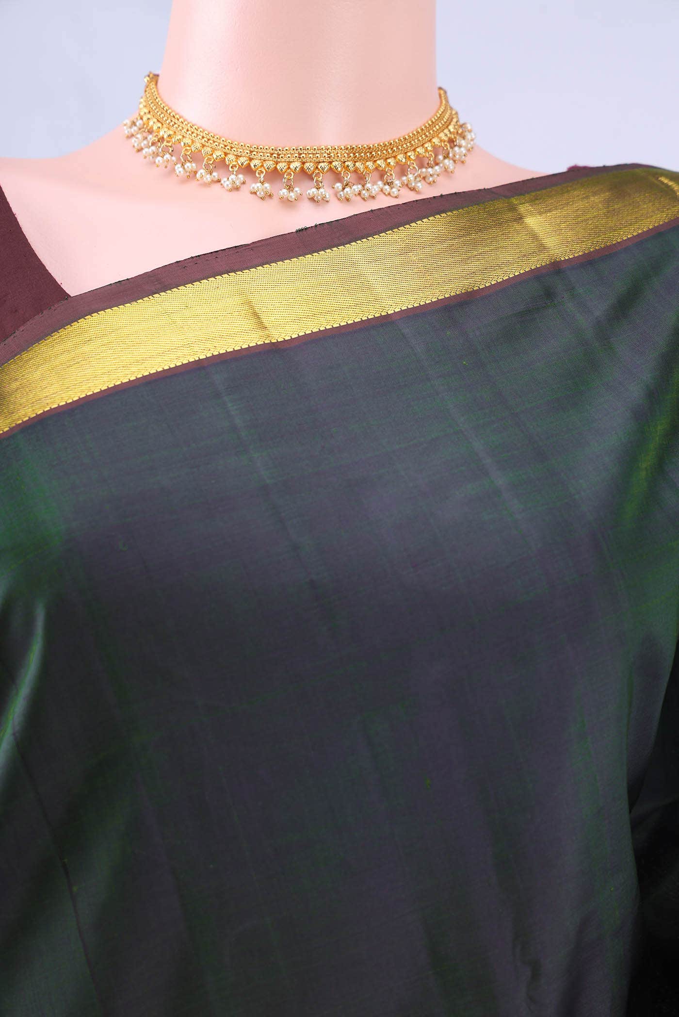 Bottle Green Dual Tone Kanchipuram Silk Saree