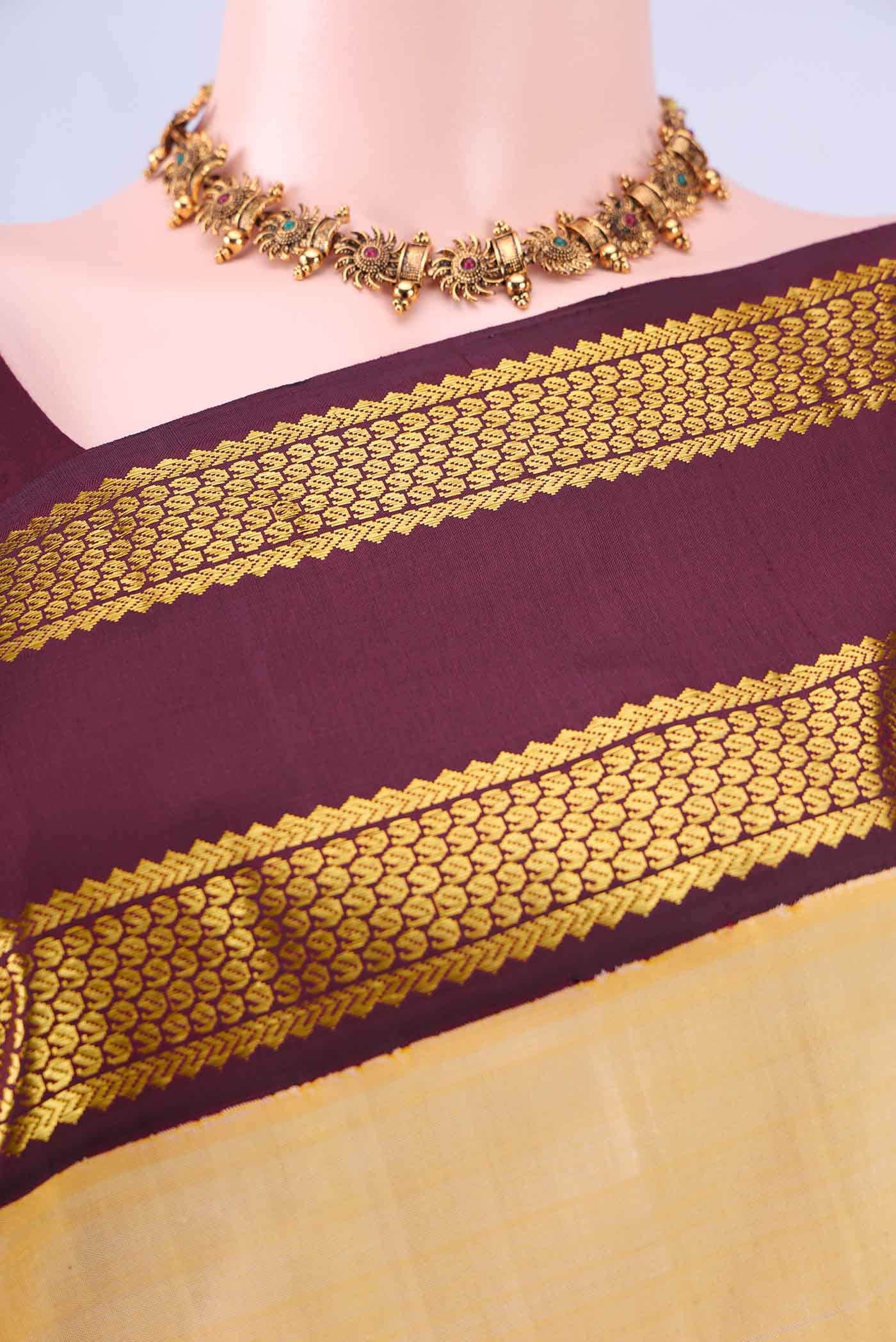 Cream Dual Tone Kanchipuram Silk Saree