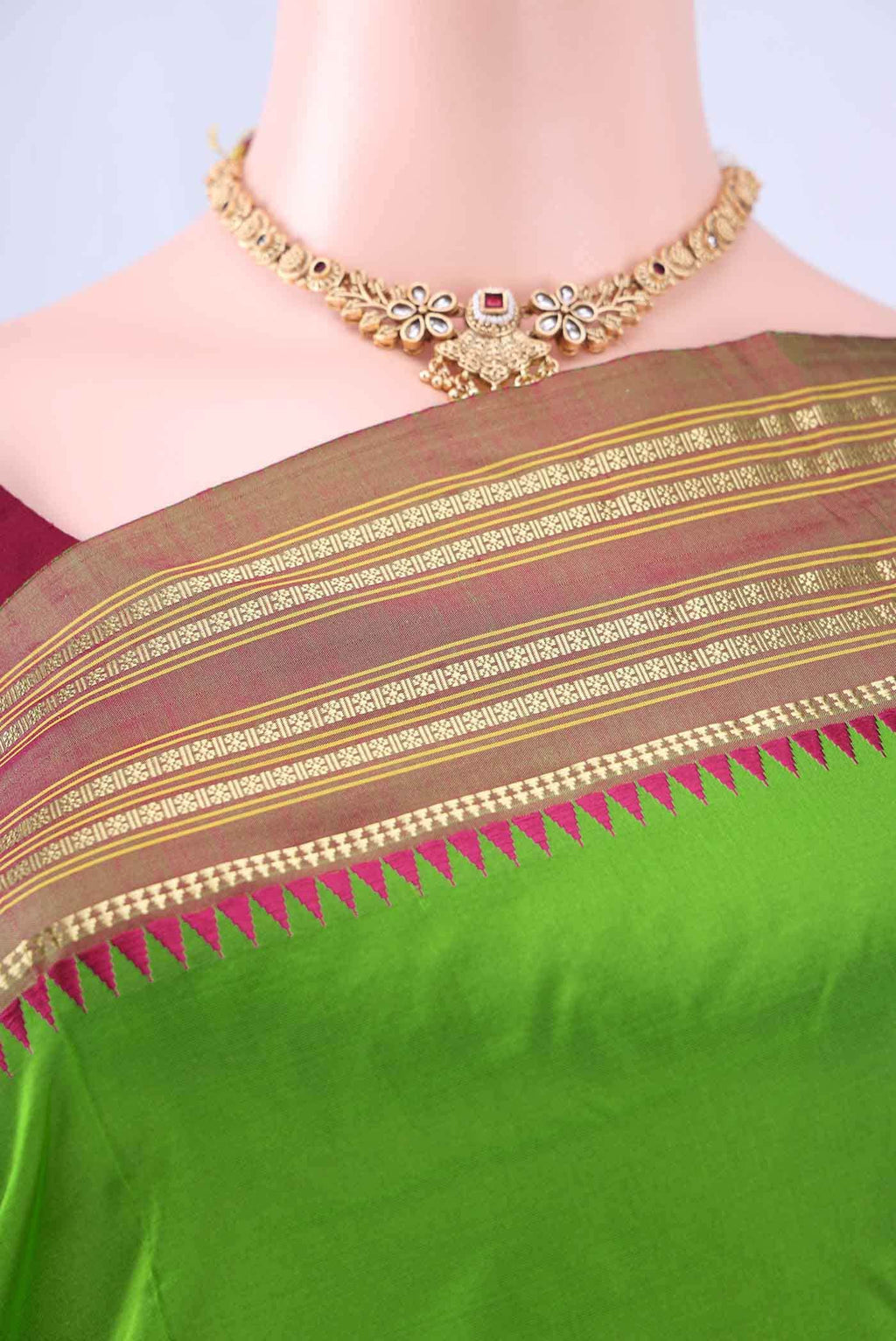 no Dual Tone Narayanpet Silk Saree