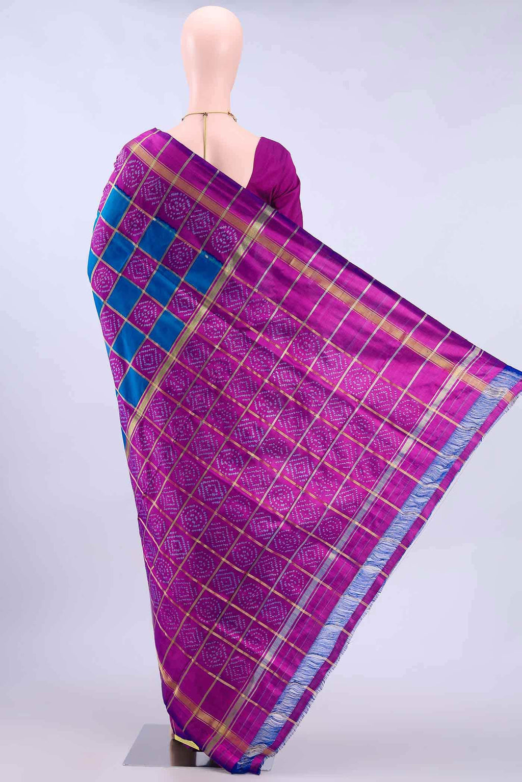 Blue Dual Tone Pochampally Silk Saree