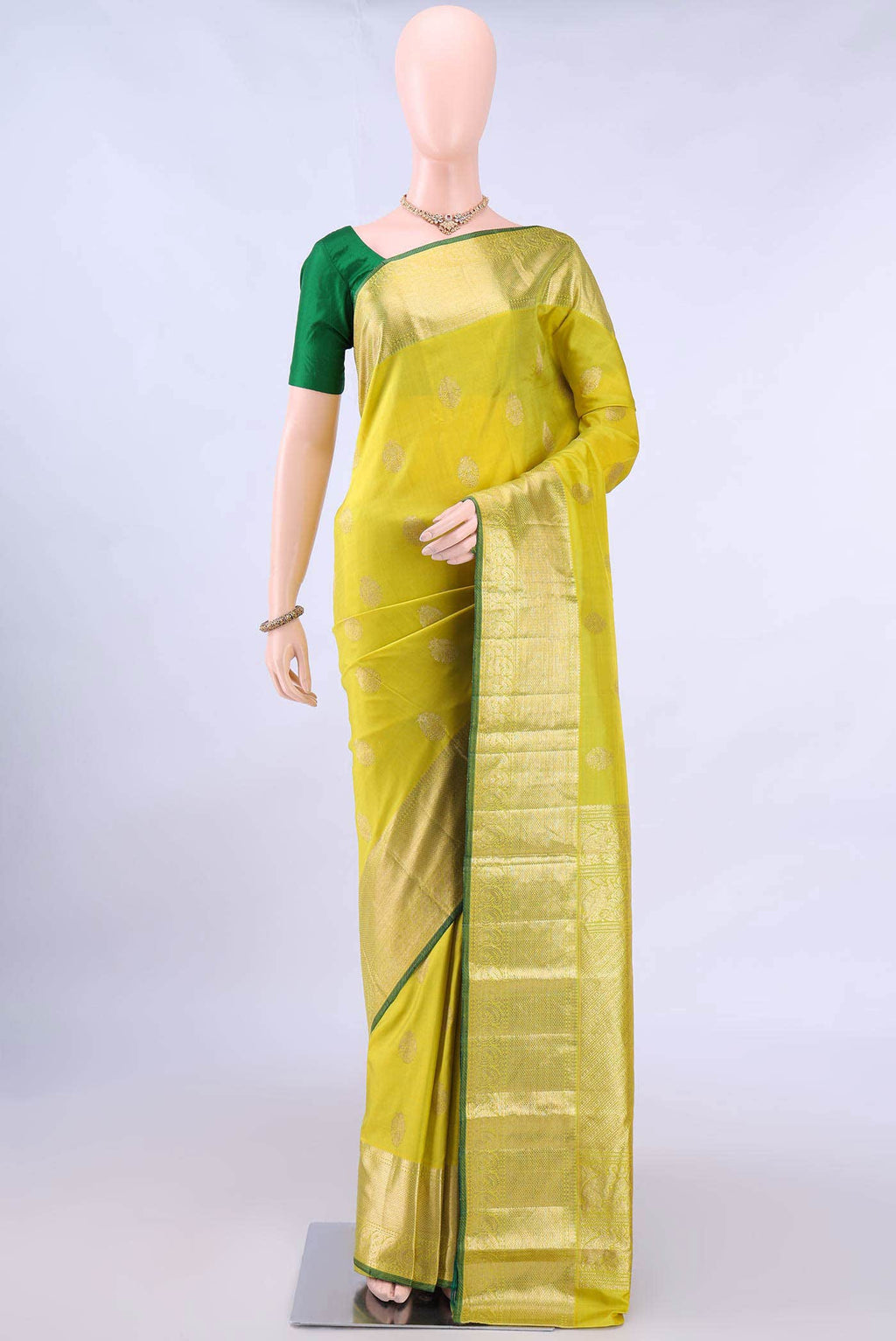 Parrot Green Nangavalli Silk [ Salem ] Saree