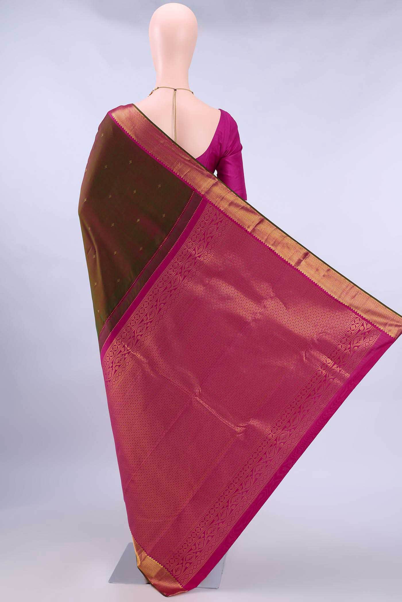 Bottle Green Nangavalli Silk [ Salem ] Saree