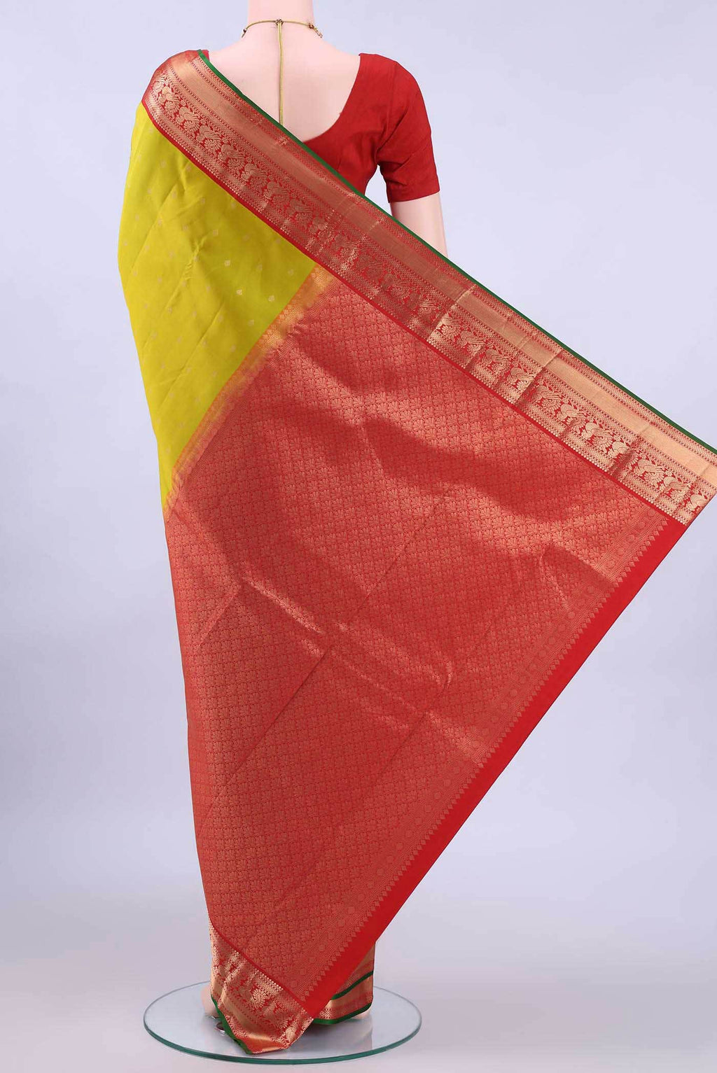 Parrot Green Nangavalli Silk [ Salem ] Saree