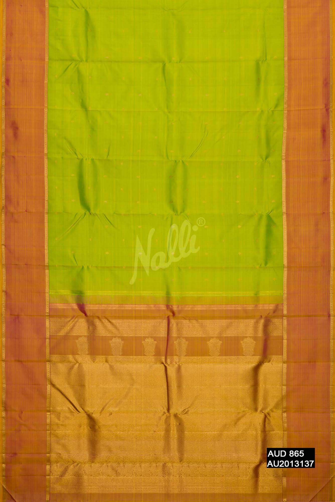 Parrot Green Kanchipuram Silk Saree