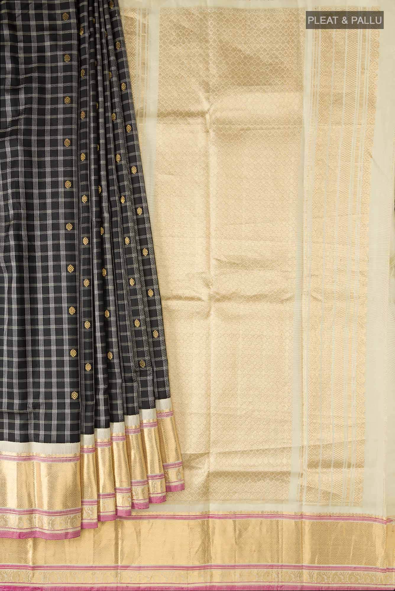 Magenta Rajkot Patola Silk Saree