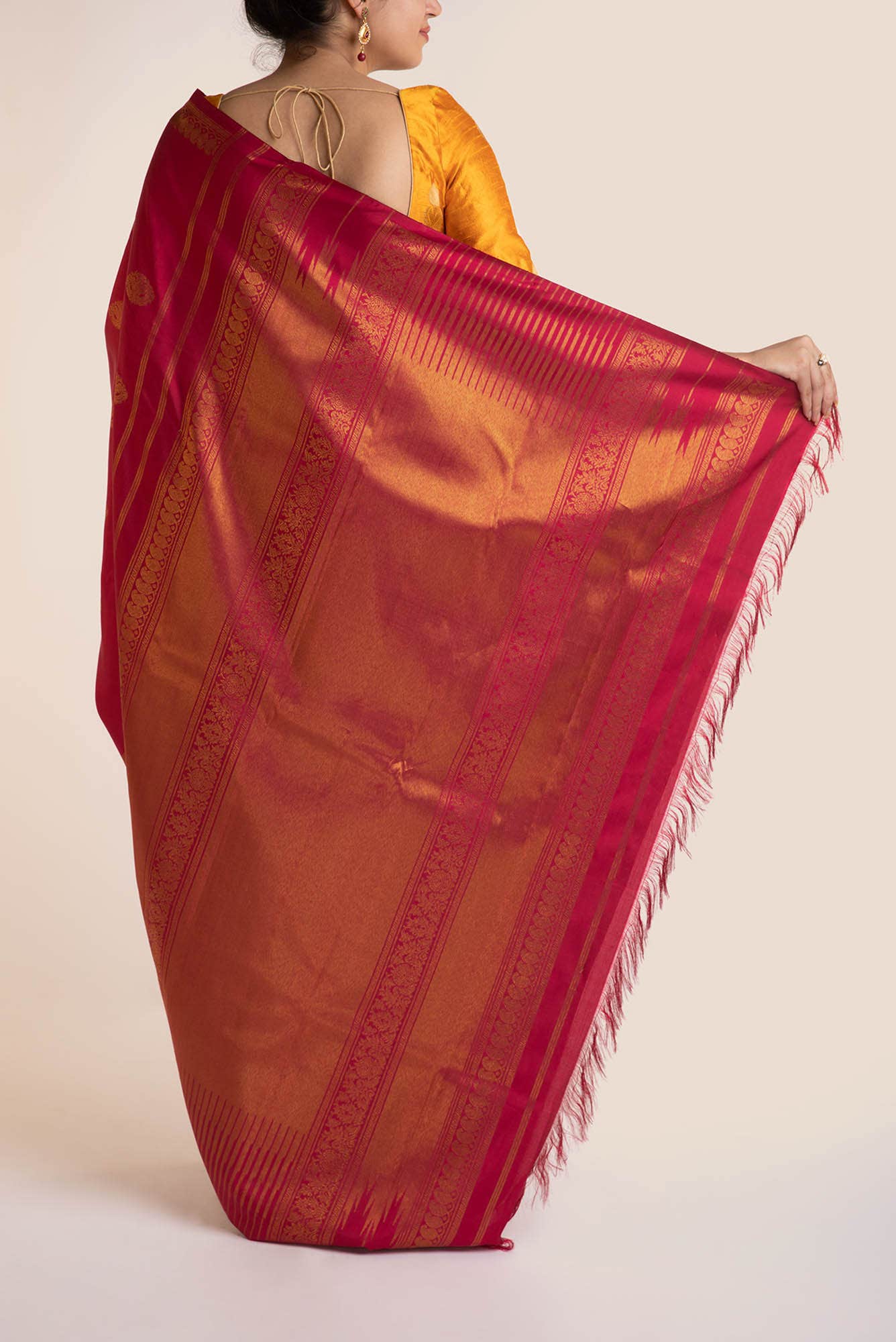 Gandaberunda-Red Kanchipuram Silk Saree