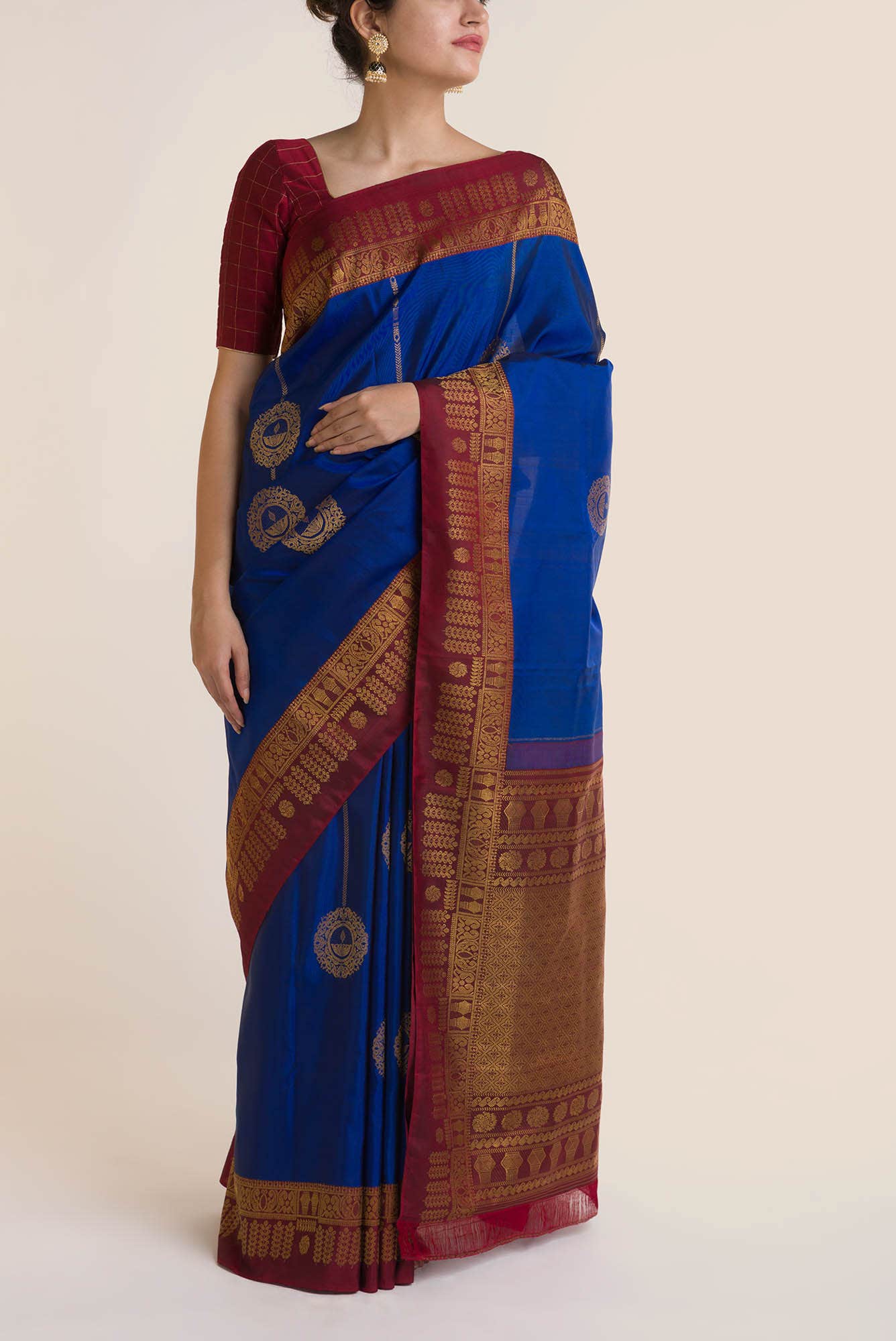 Oli-Blue Kanchipuram Silk Saree