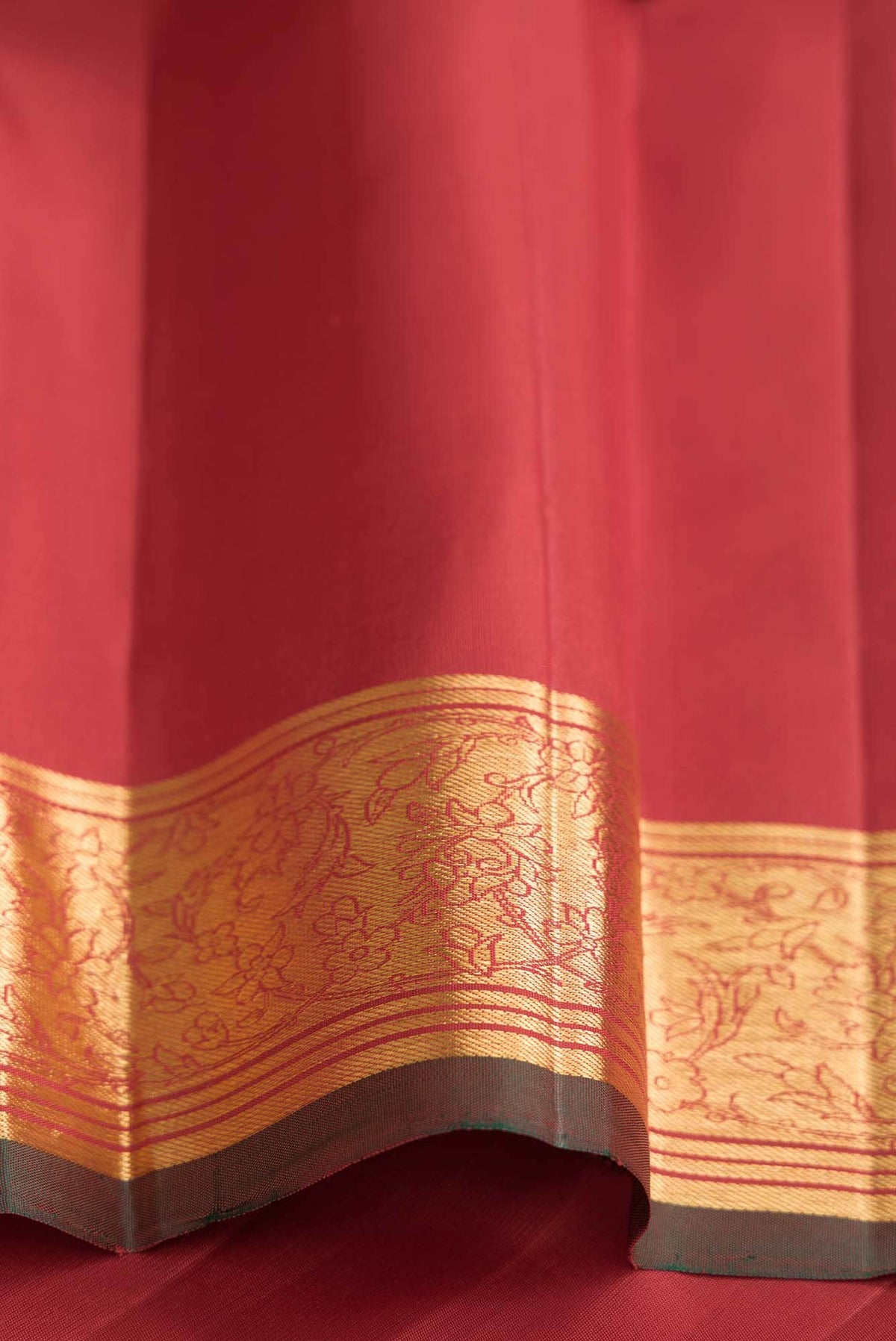 Aaditi-Red Kanchipuram Silk Saree
