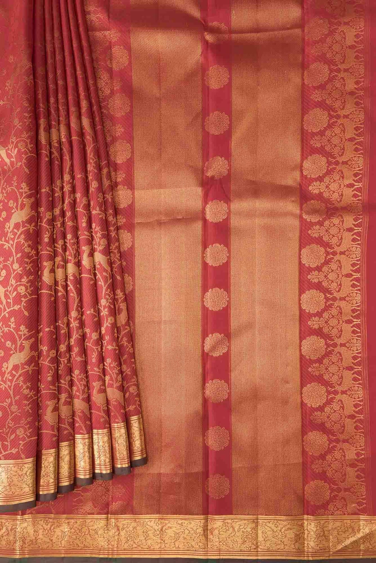 Aaditi-Red Kanchipuram Silk Saree
