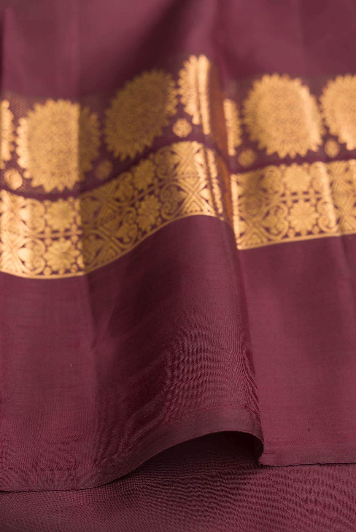 Jadainagam-Red Kanchipuram Silk Saree