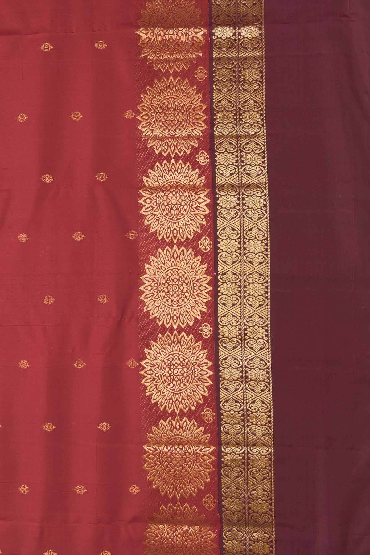 Jadainagam-Red Kanchipuram Silk Saree