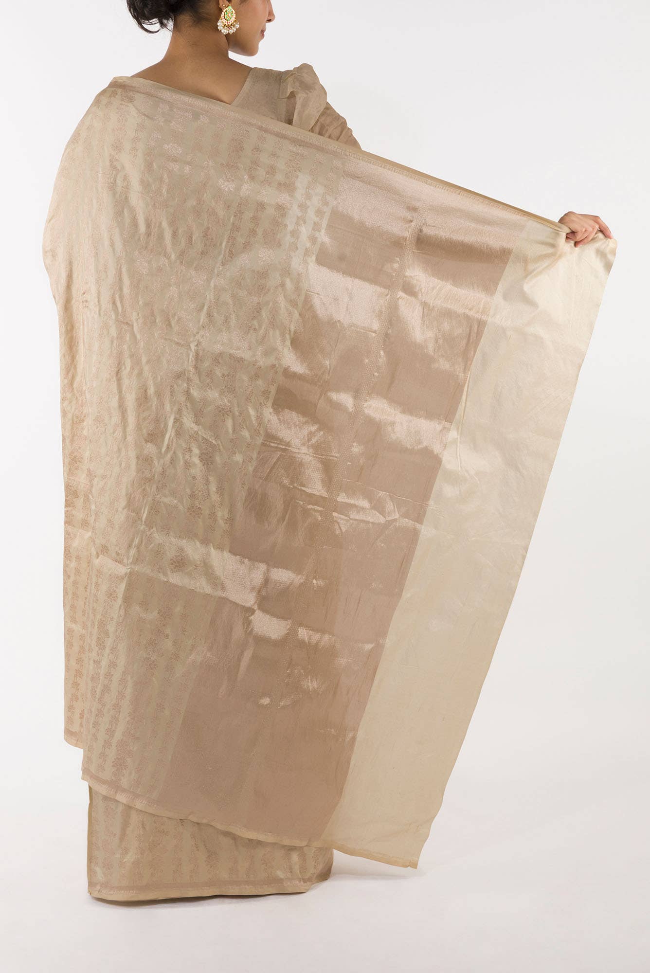 Pamposh Petite Beige Katan Banarasi Banarasi Saree