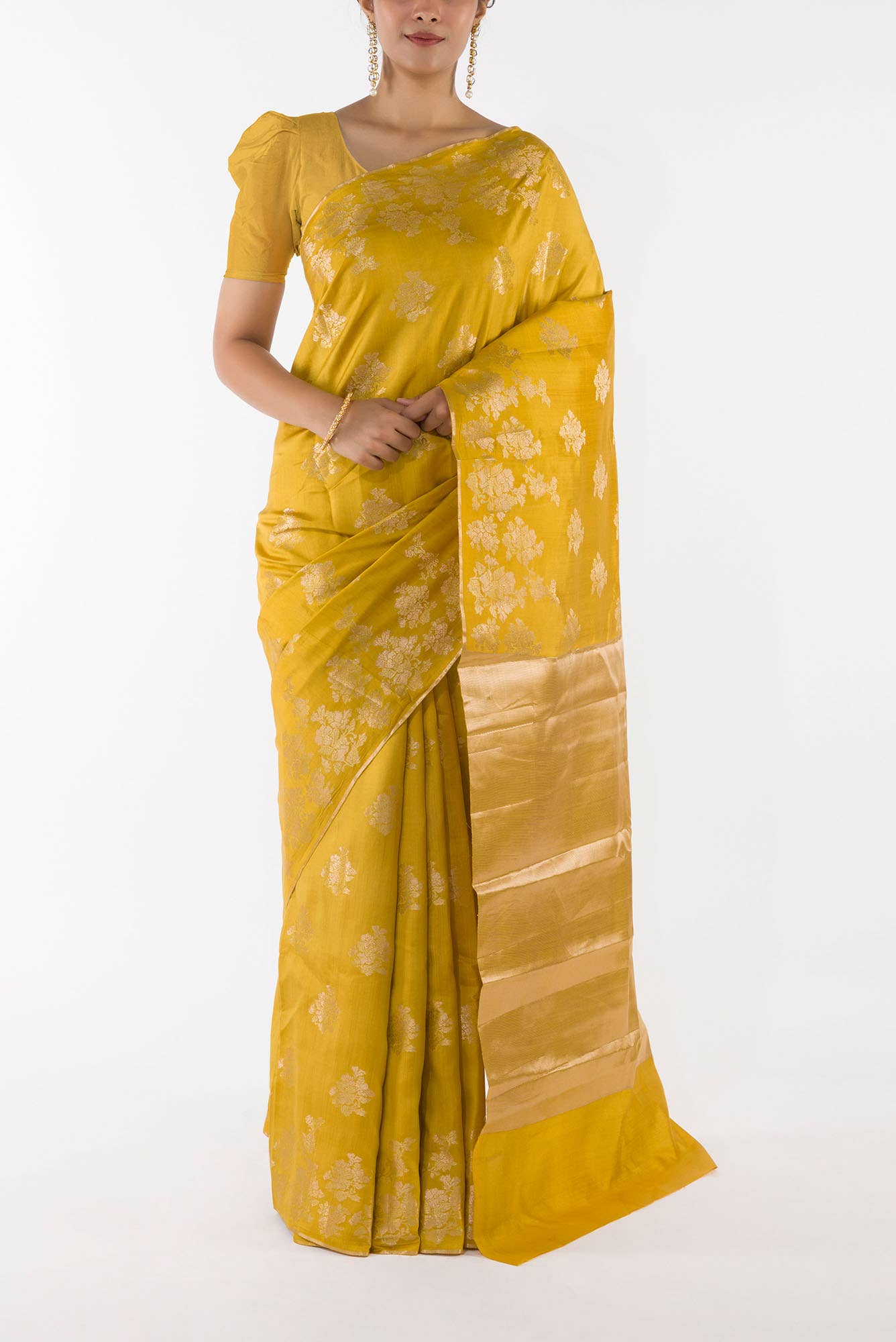 Chameli Chic- Yellow Banarasi Saree