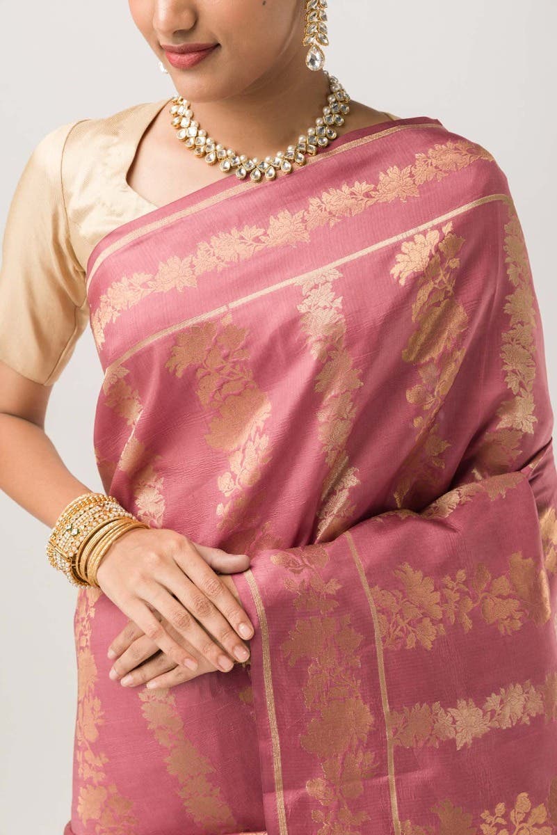 Jasmine Janeman- Coral Banarasi Silk Saree