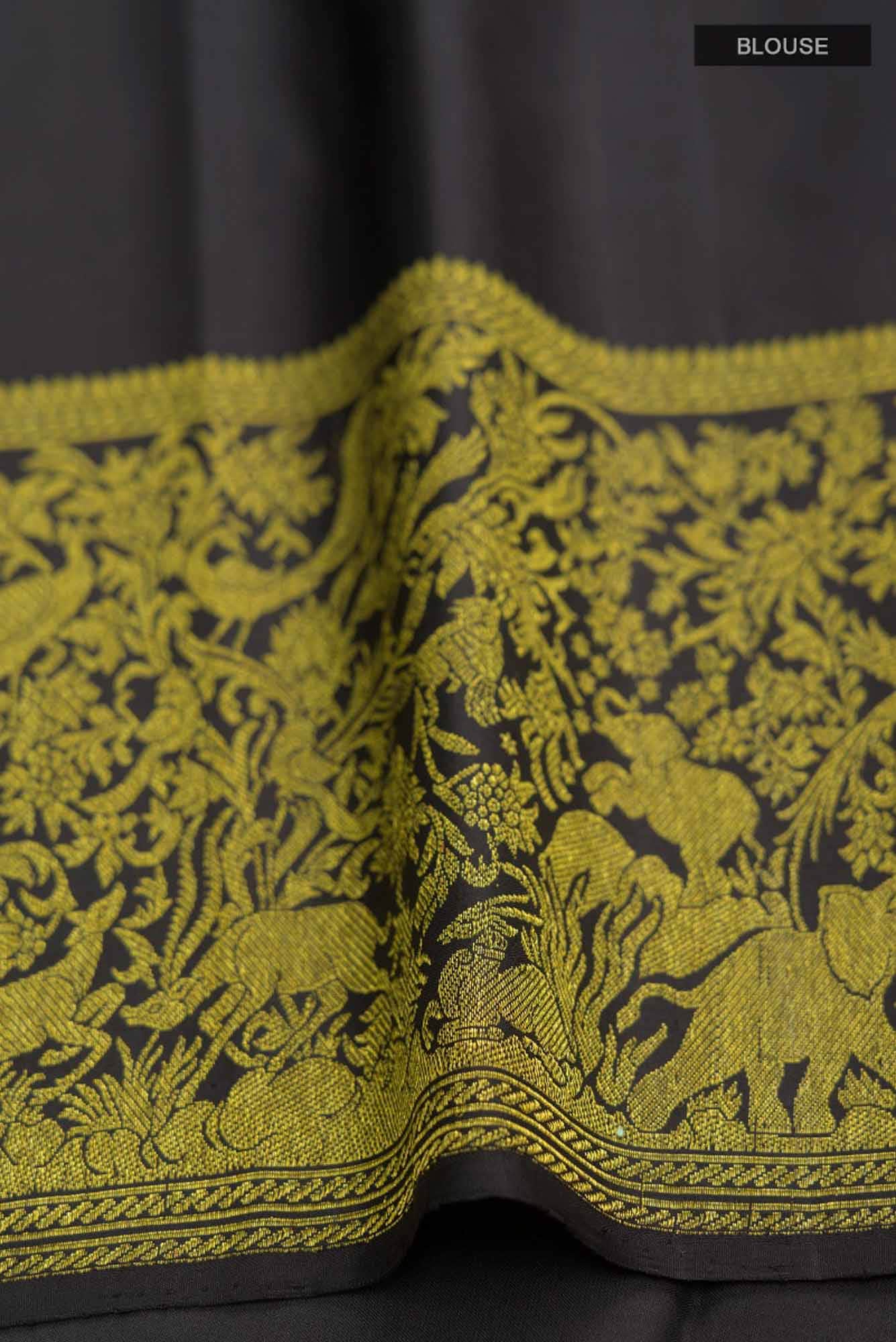 Gajagamini  -Black Kanchipuram Silk Saree