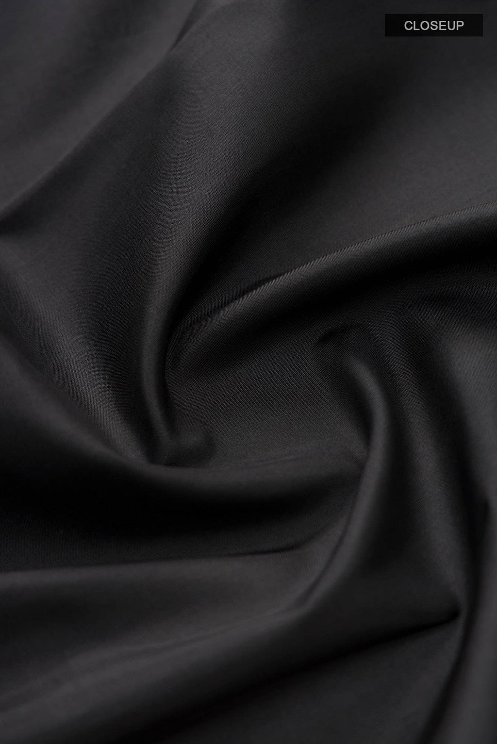 Gajagamini  -Black Kanchipuram Silk Saree