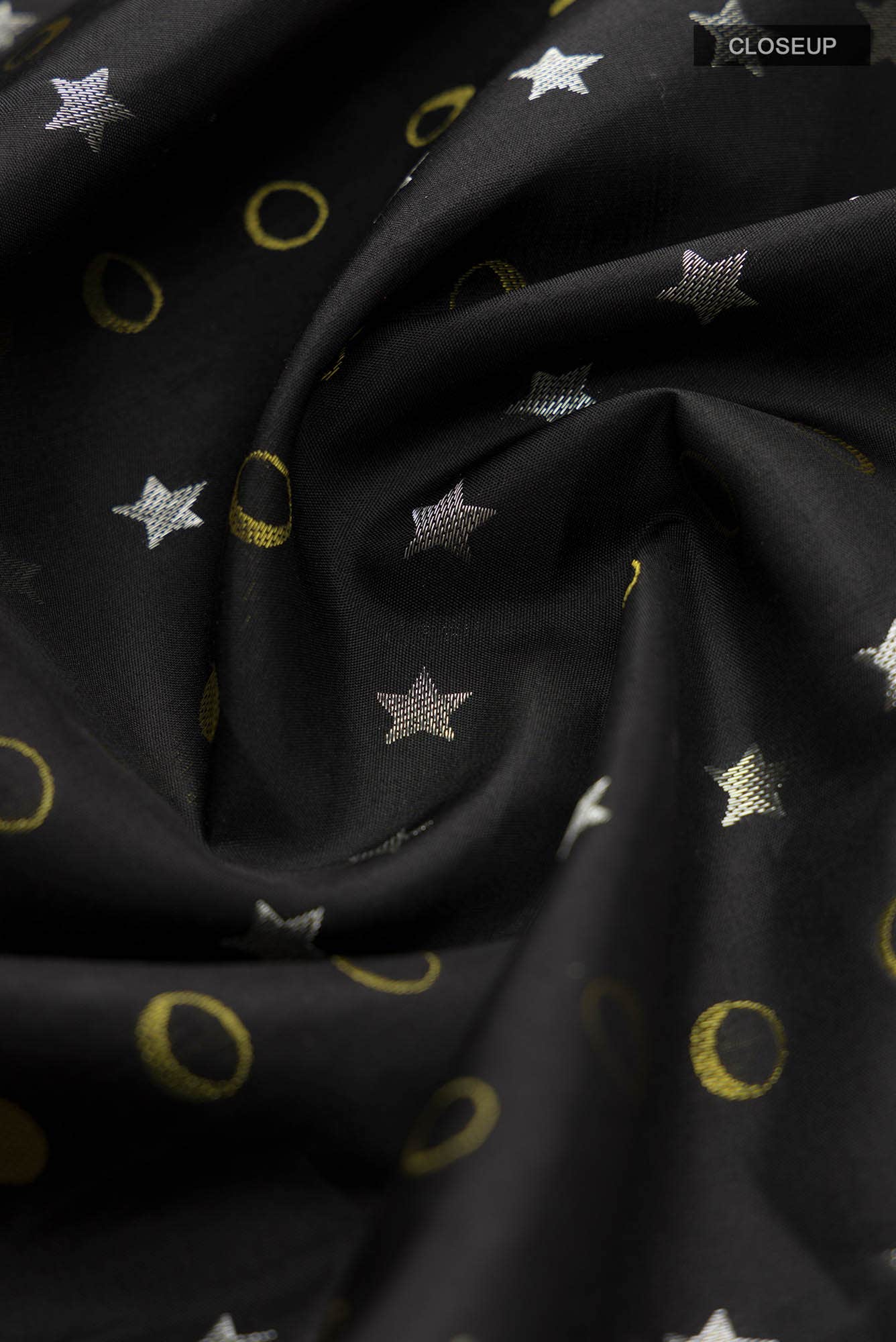 Dakshinayana-Black Kanchipuram Silk Saree