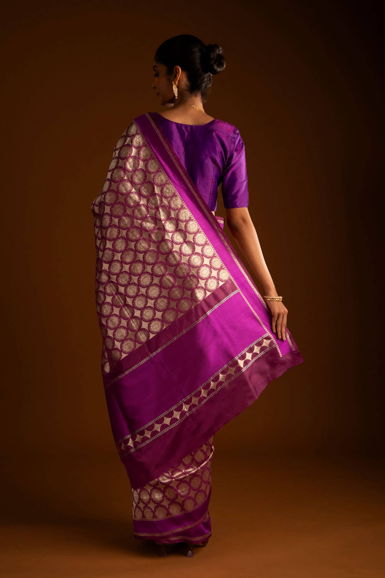Shimmer Soleil-Magenta Banarasi Silk Saree