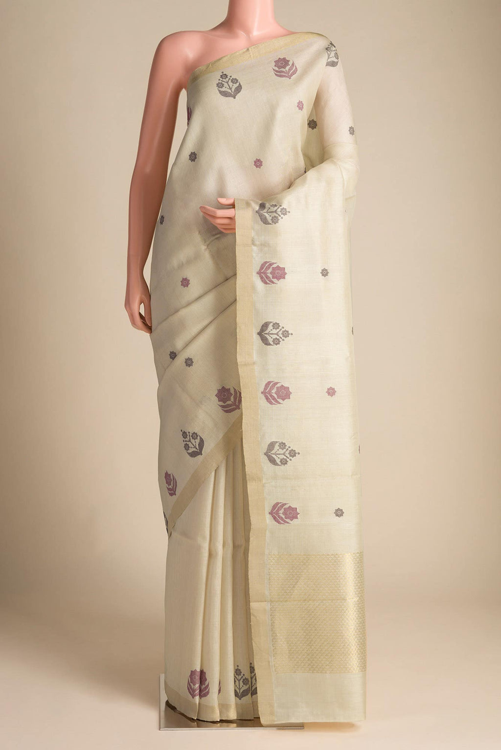 Lost in Fields-Cream Bhagalpuri Tussar Silk Saree