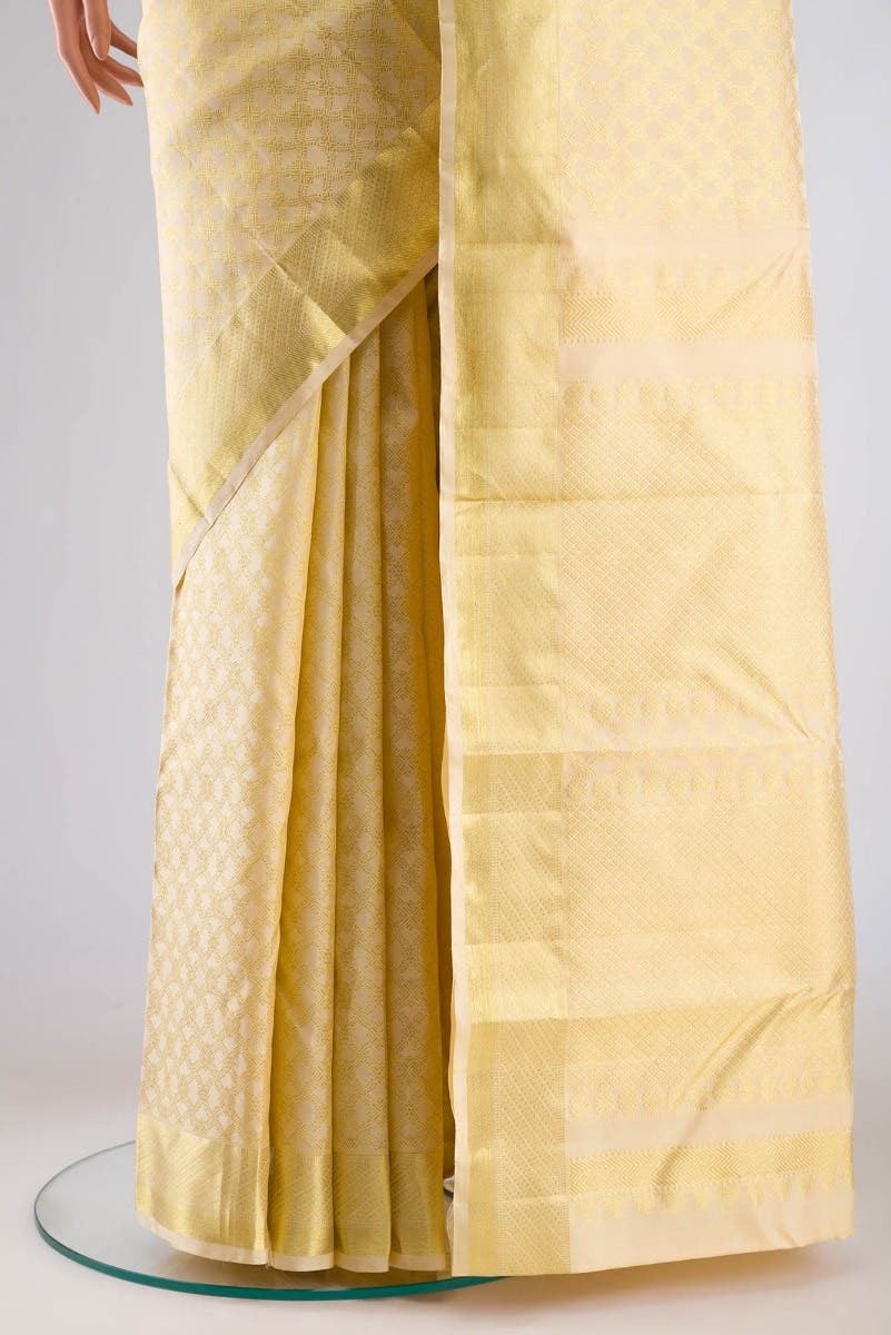 Rudrani-Cream Kanchipuram Silk Saree