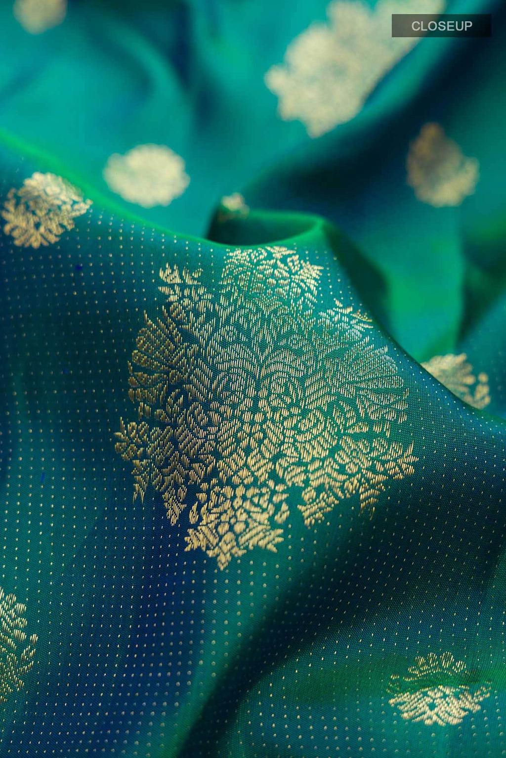 Kavini-Blue with Green Dual Tone Kanchipuram Silk Saree