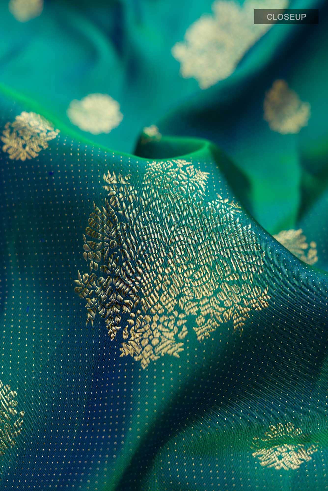 Kavini-Blue with Green Dual Tone Kanchipuram Silk Saree