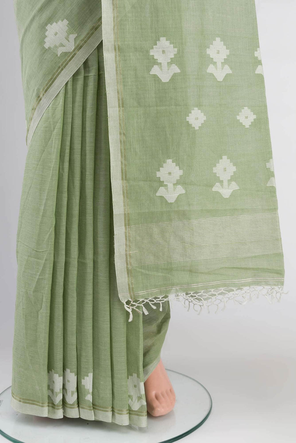 Anuradha-Pista Green Bengal Cotton saree