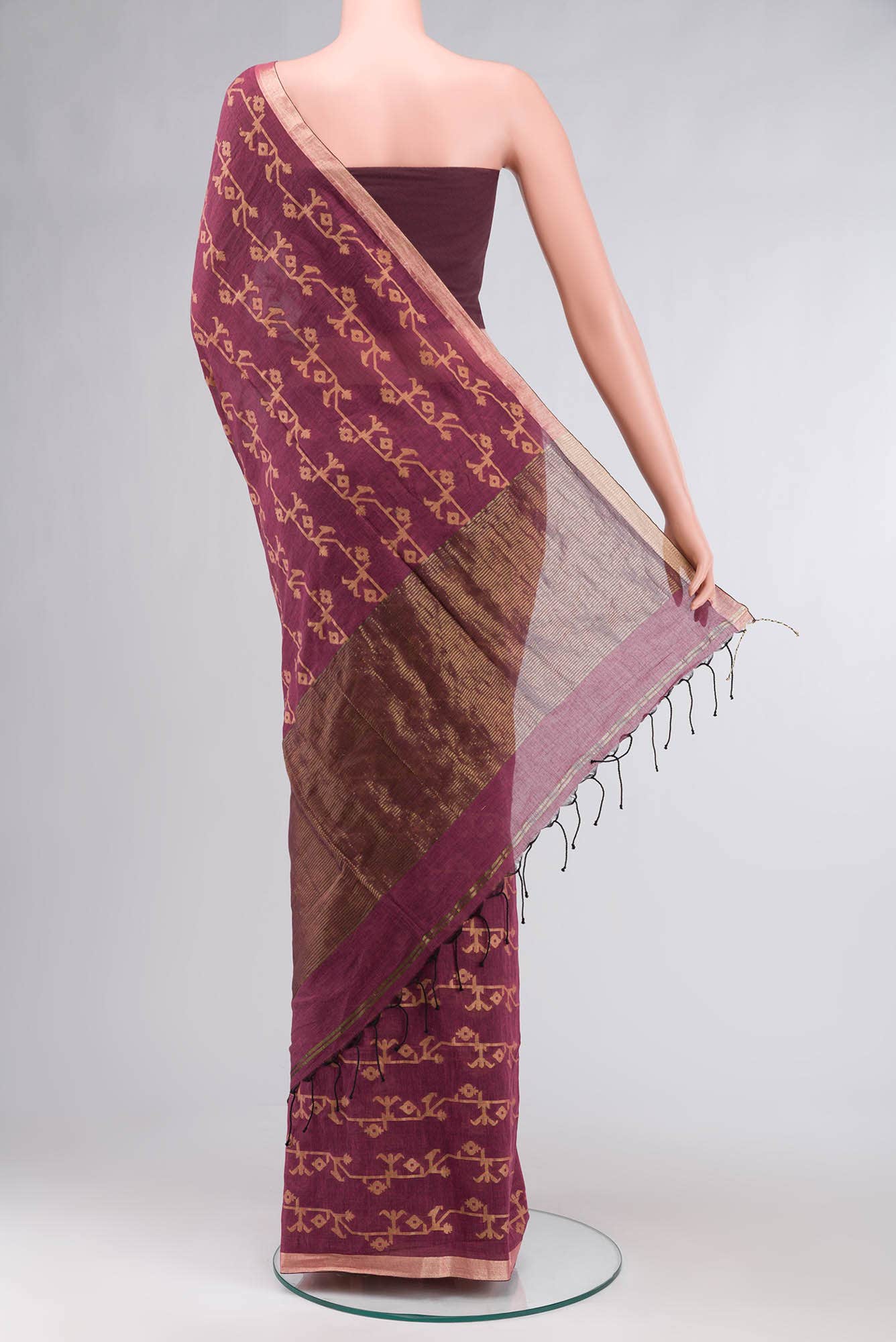 Kadambini-Burgundy Bengal Cotton saree