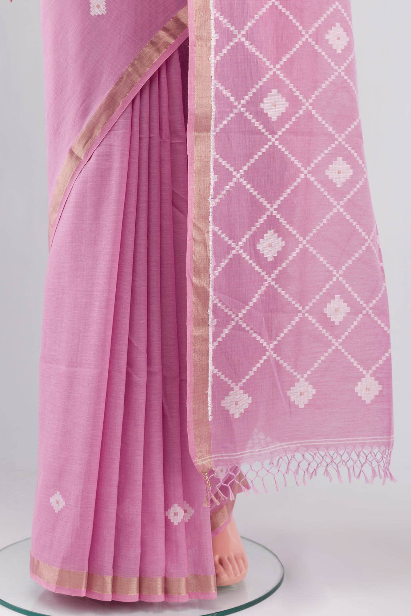 Suchitra-Light Pink Bengal Cotton saree