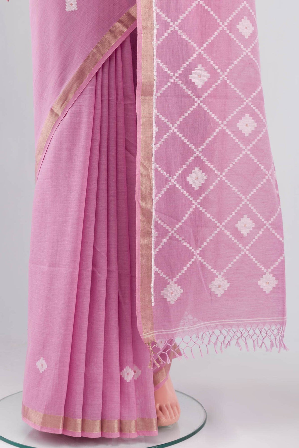 Suchitra-Light Pink Bengal Cotton saree