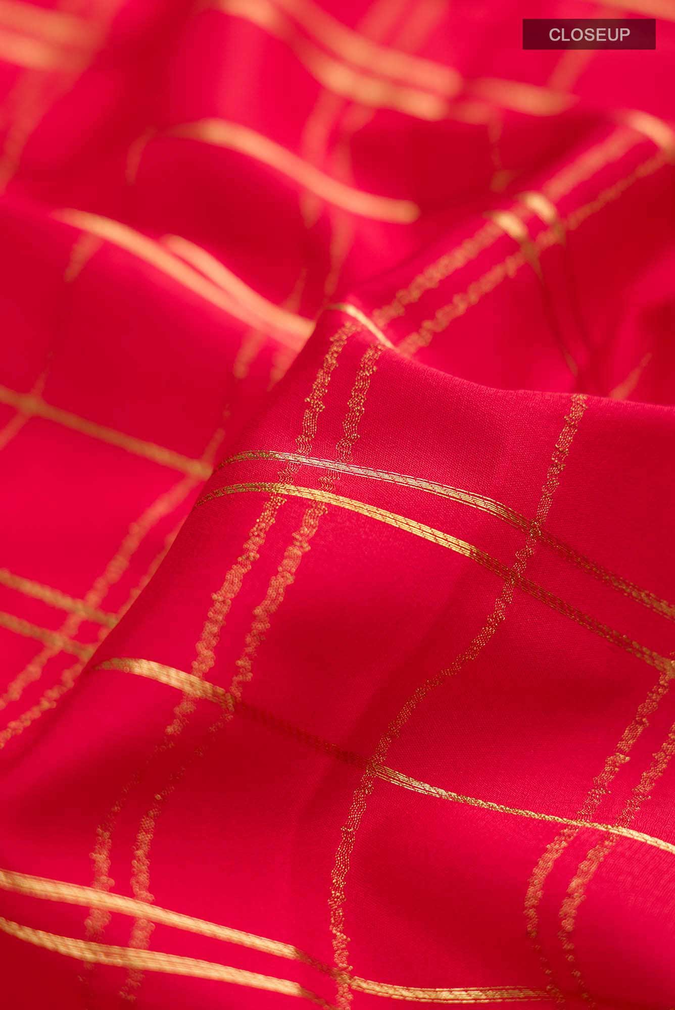 Red Blended Crepe Saree