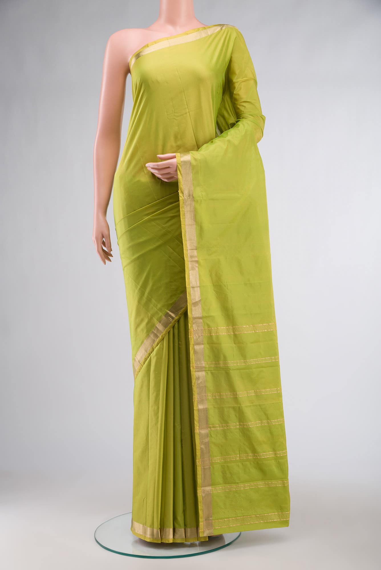 Green Bangalore Silk Saree with Contrast Border