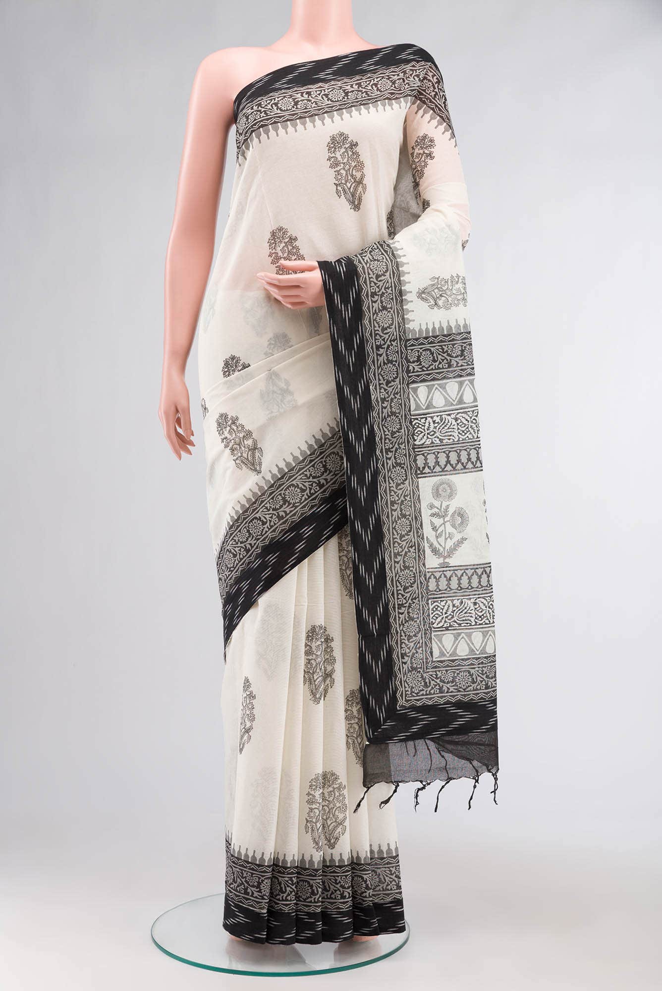 Off White Printed Butta Cotton Saree