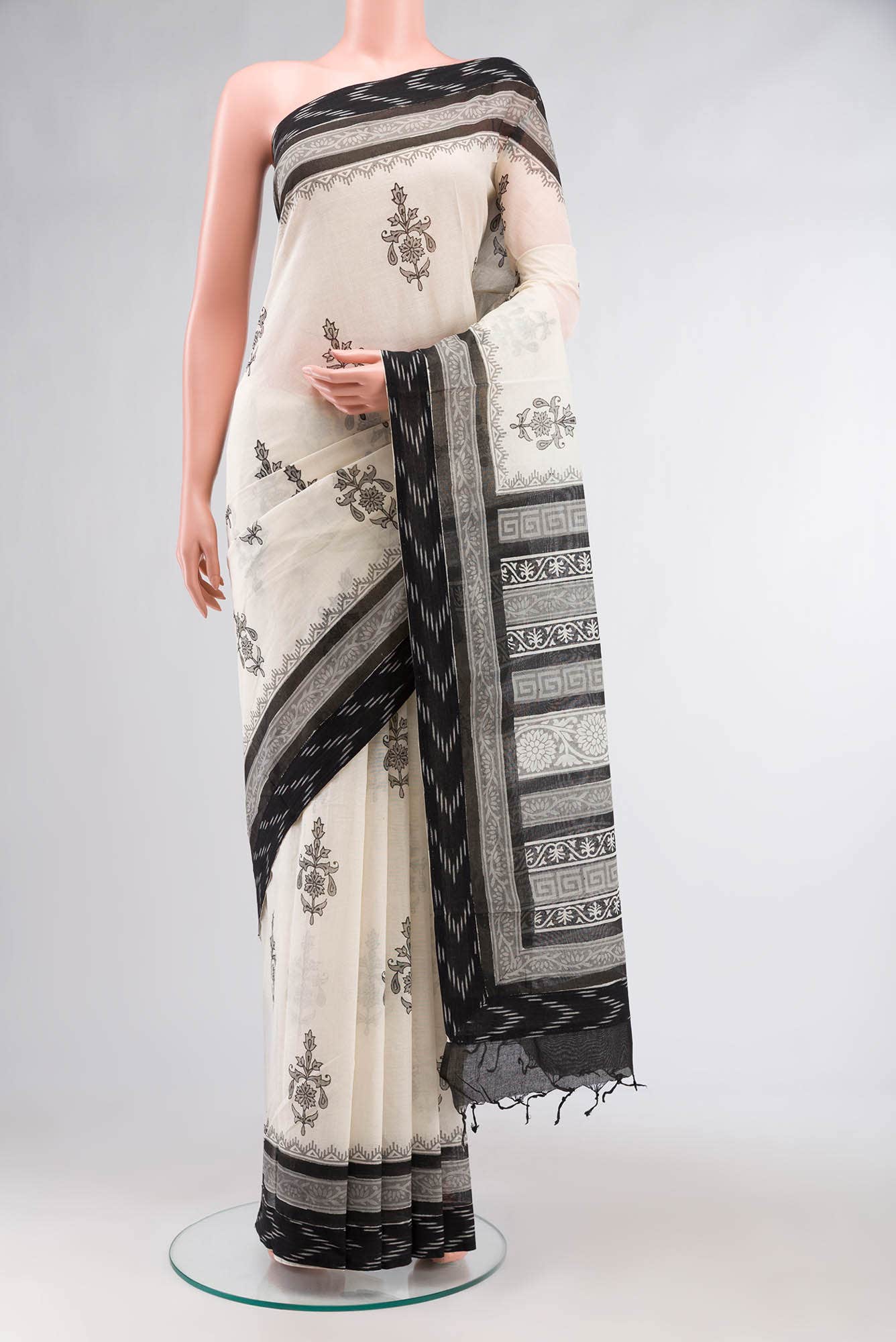 Off White Printed Butta Cotton Saree