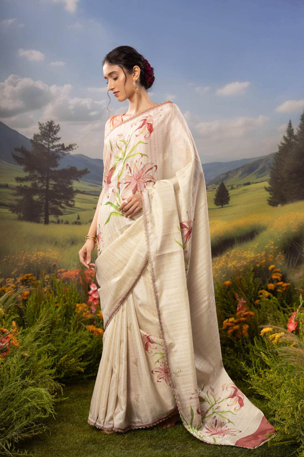 Tempest Lilies-Cream Tussar Silk Saree