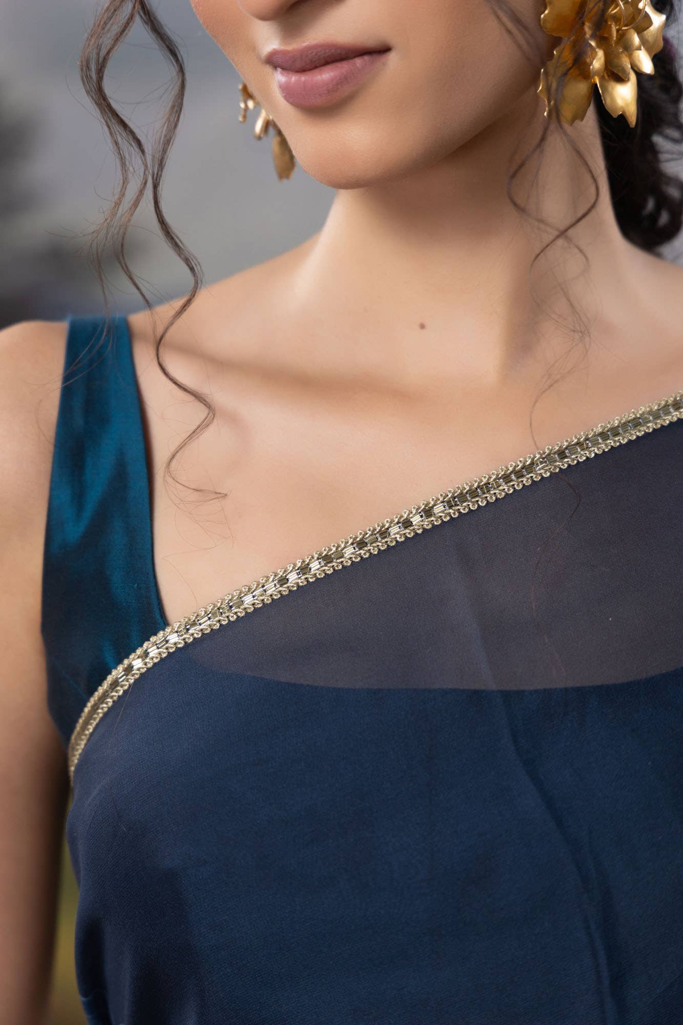 Gilded Daffodils-Blue Organza Silk Saree