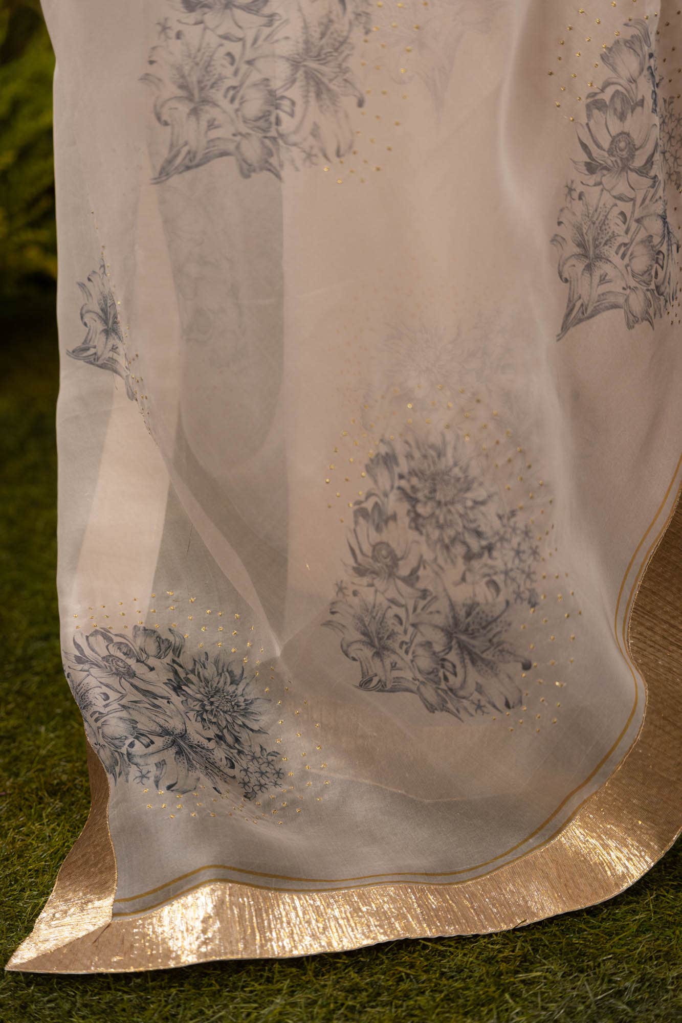 Etched in Gold-Off White Pure Organza Silk Saree