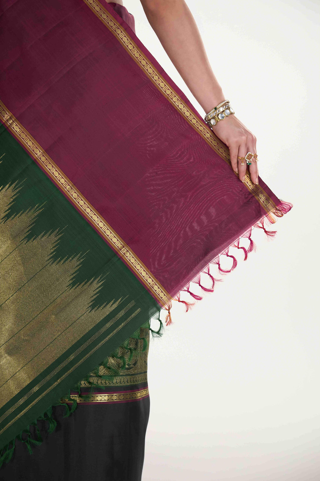 Nritya-Pure Silk Pure Gold Zari Green Kanchipuram Saree