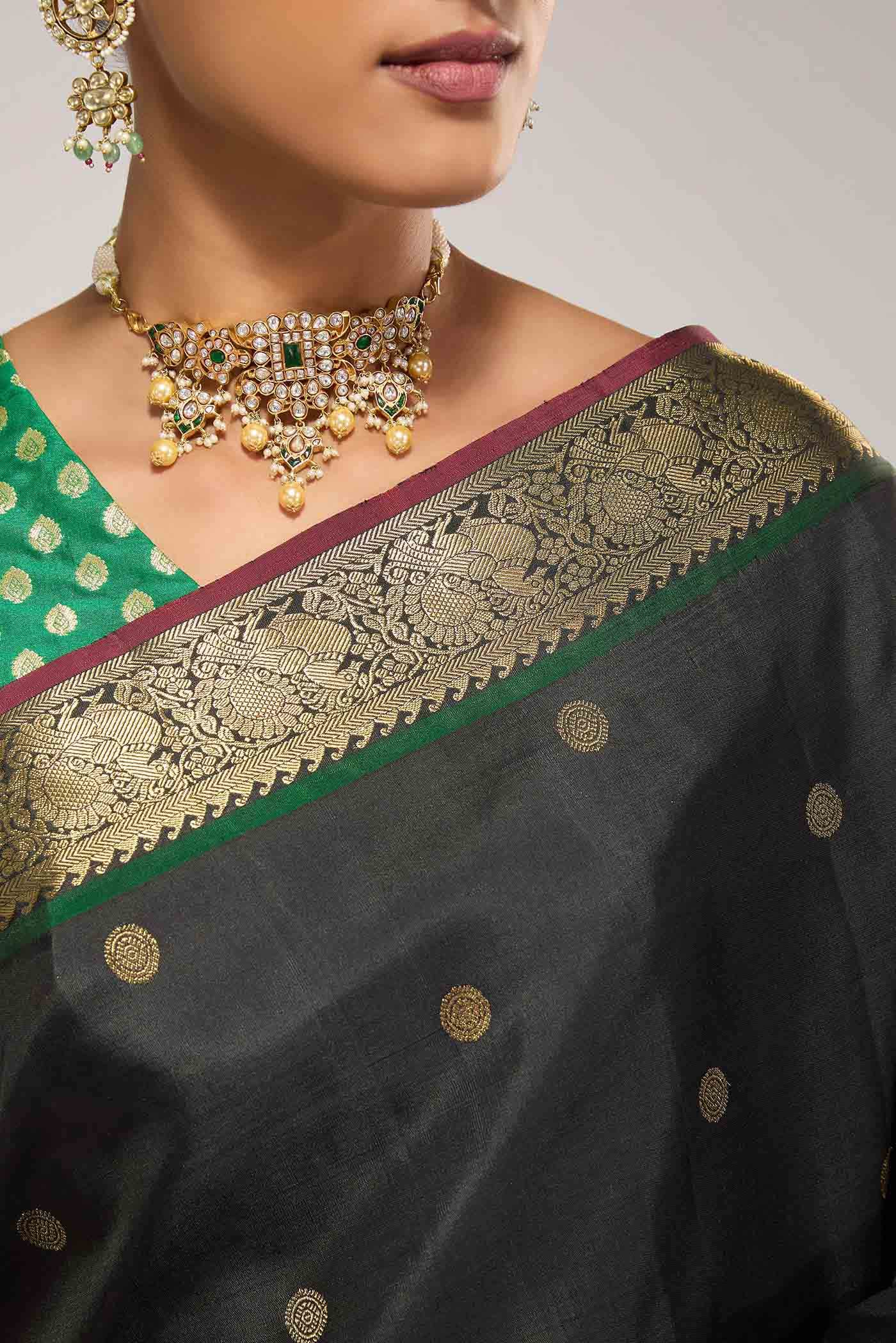 Dvisha-Pure Silk Pure Gold Zari Black Kanchipuram Saree