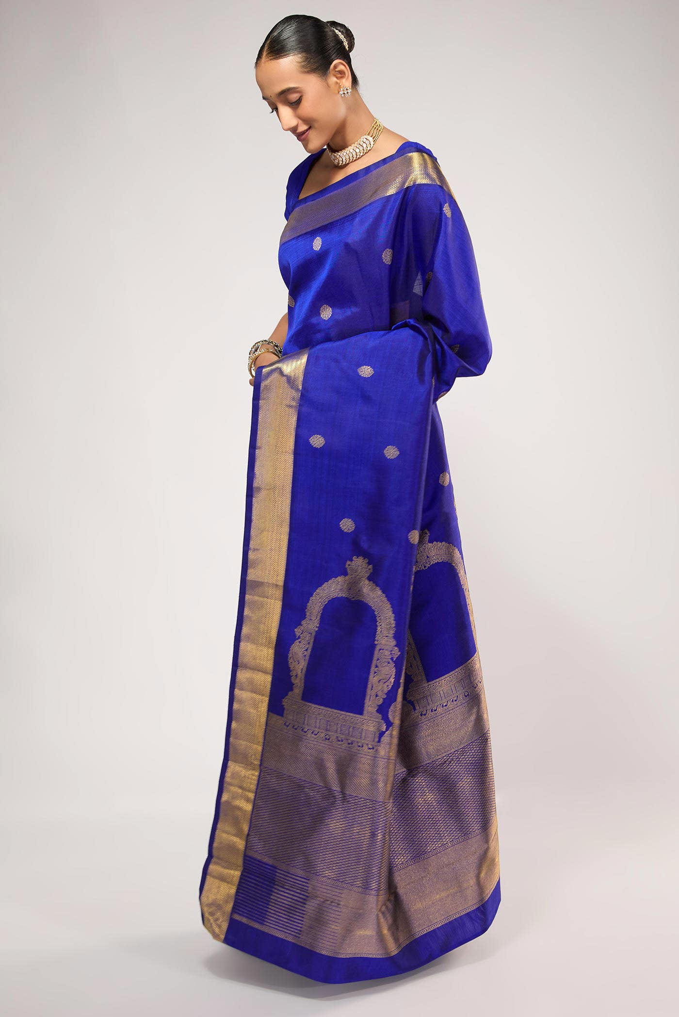 Thiruvakshi-Pure Silk Pure Gold Zari Blue Kanchipuram Saree
