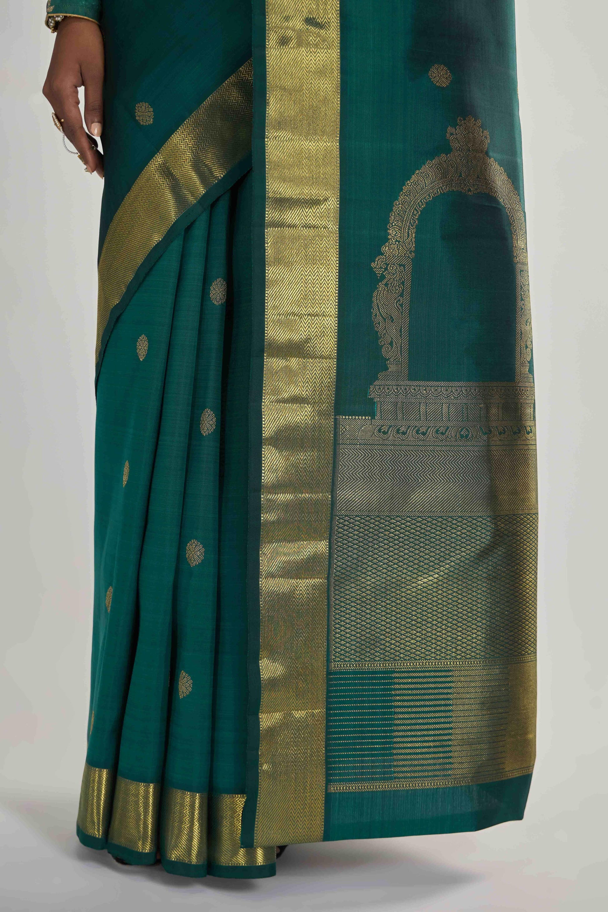 Thiruvakshi-Pure Silk Pure Gold Zari Green Kanchipuram Saree