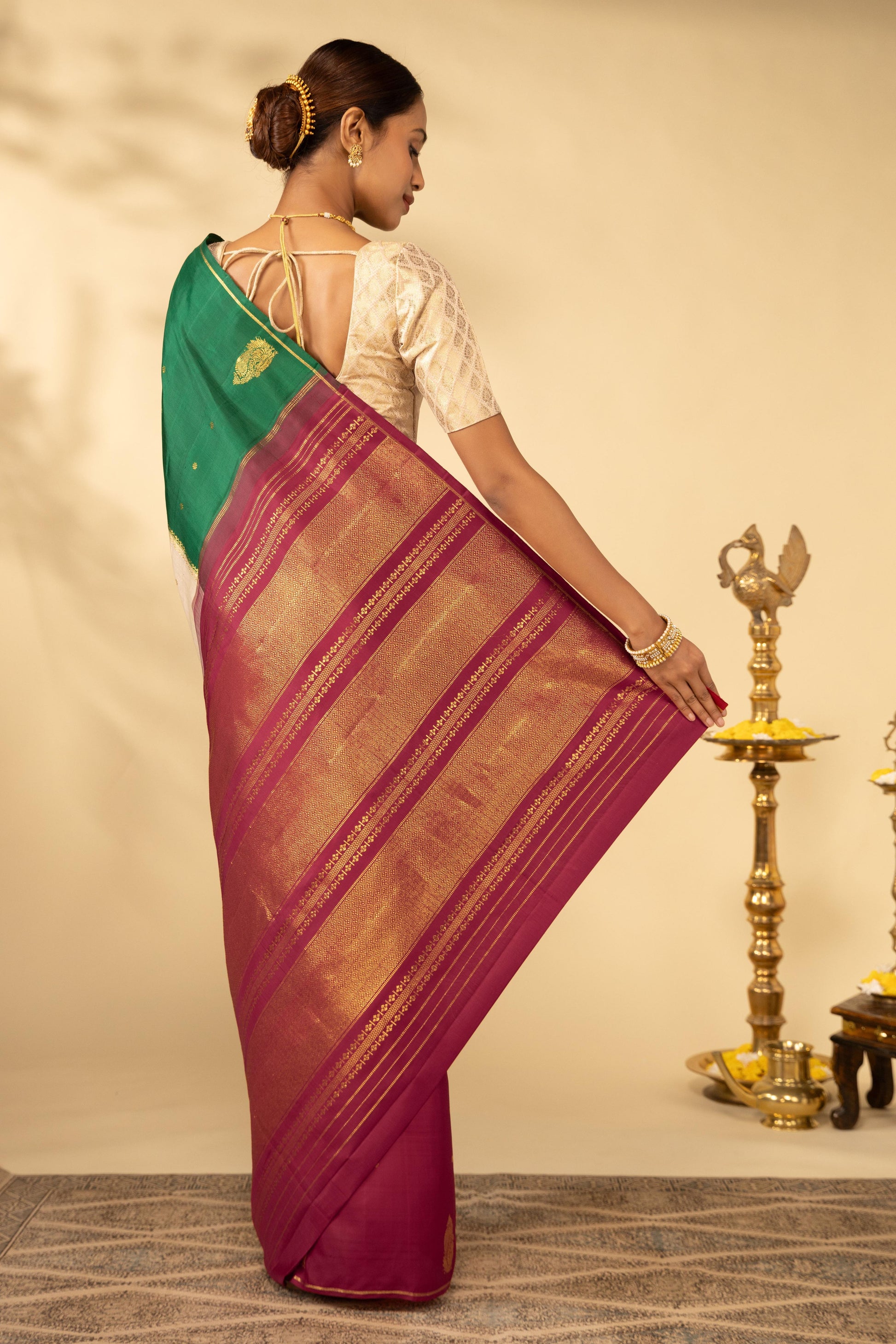 Bhagyamayil-Muppagam Kanchipuram Silk Saree