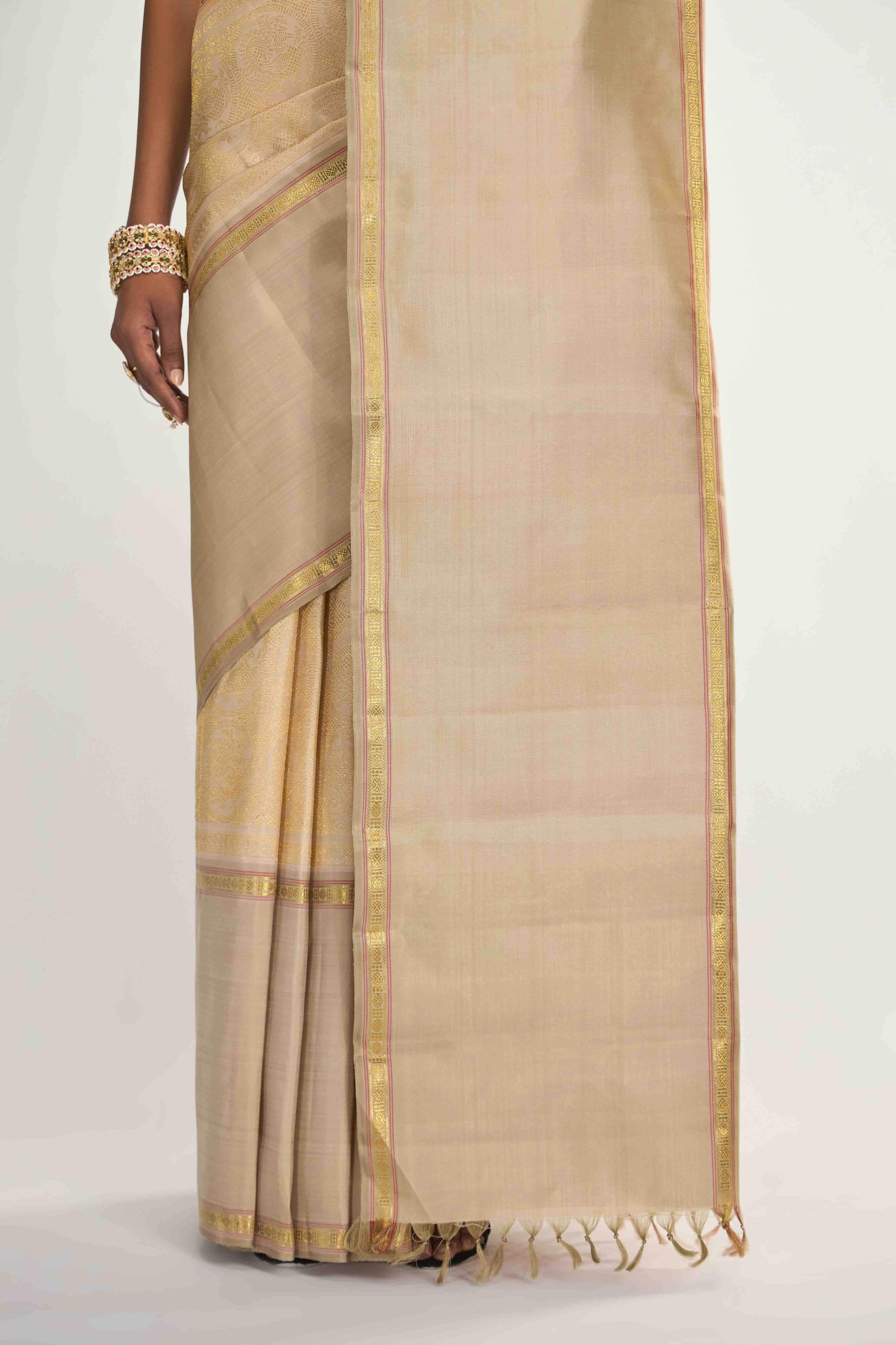 Nritya-Pure Silk Pure Gold Zari Off White Kanchipuram Saree