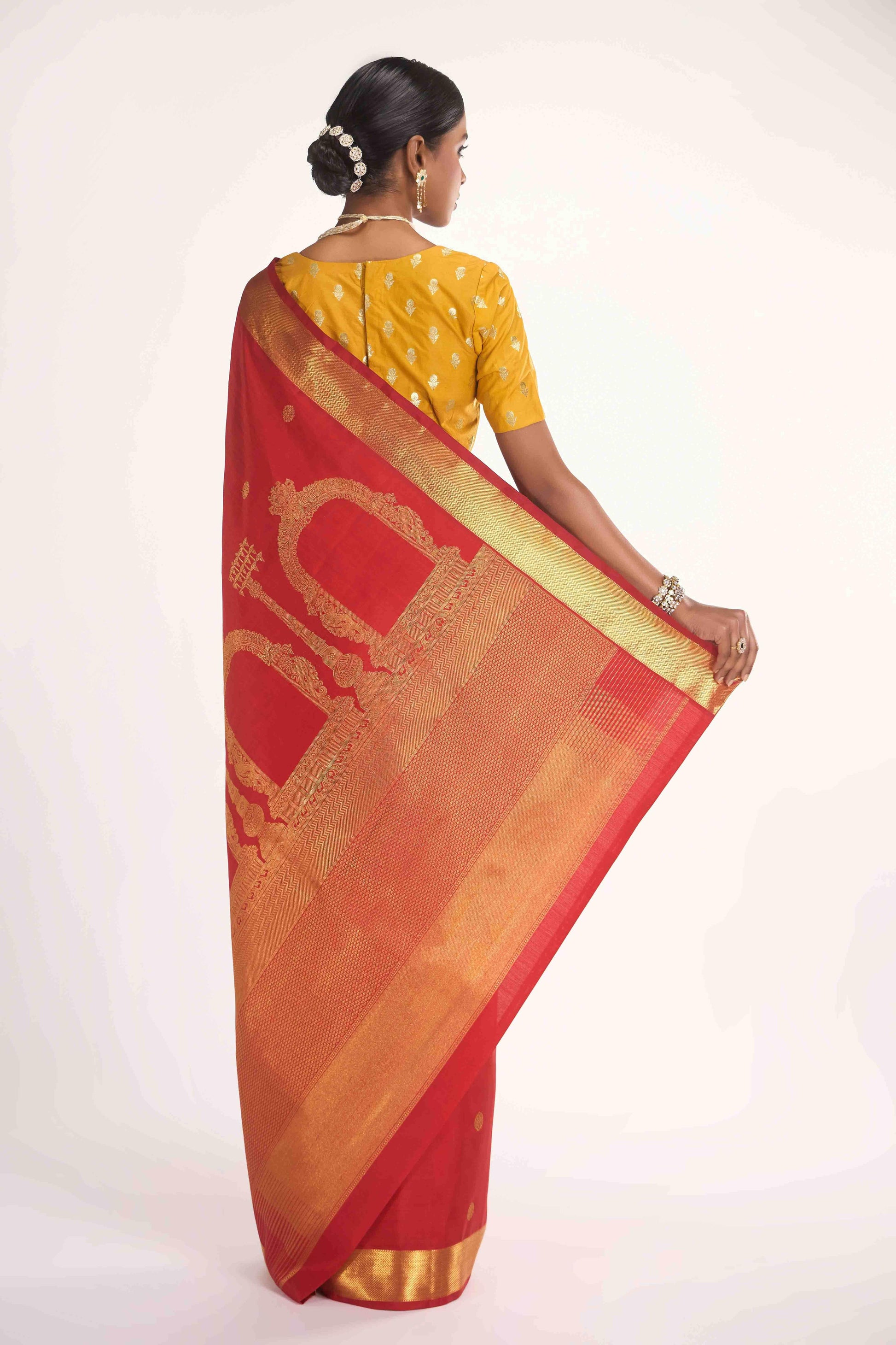 Thiruvakshi-Pure Silk Pure Gold Zari Red Kanchipuram Saree