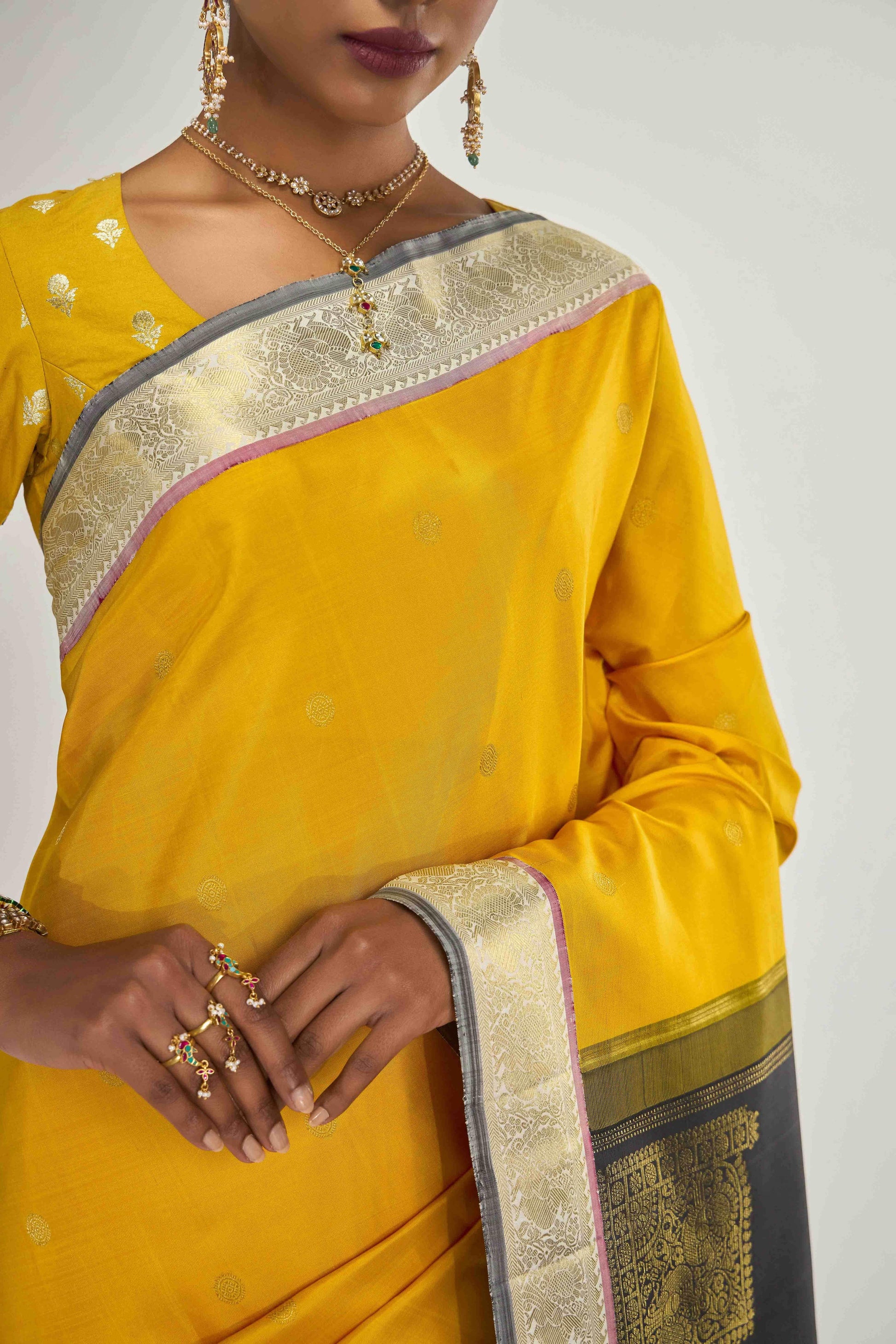 Dvisha-Pure Silk Pure Gold Zari Mustard Yellow Kanchipuram Saree